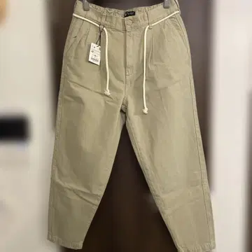 ZARA 테이퍼드 팬츠 베이지