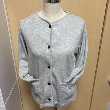 미품 크로코다일 여성용 카디건 M