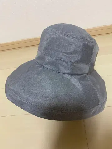 산바리어 100 완전 차광 모자 회색