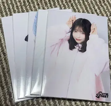 CUTIE STREET 지구 메이크업 계획 브로마이드 랜덤 B5 set