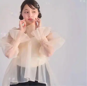 muguet organdy-peplum-blouse