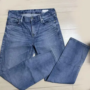 어퍼 하이츠 라이트 블루 스트레이트 데님 25인치