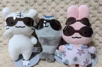 화이트 타이거와 블랙 타이거 해피 서머 타임 마스코트
