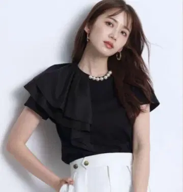 자스그리티 비대칭 프릴 컷소