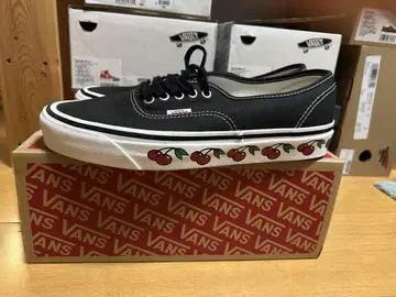 vans 애너하임 단종