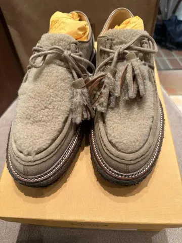 Tod's 프릴 장식 모카신, 베이지, 37.5