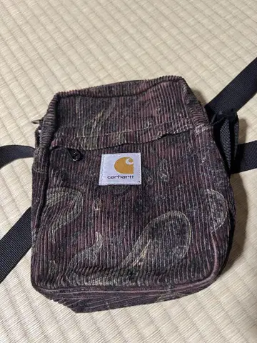 Carhartt 코듀로이 숄더백