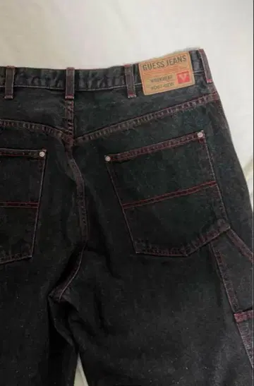 Guess 데님 빨간 스티치