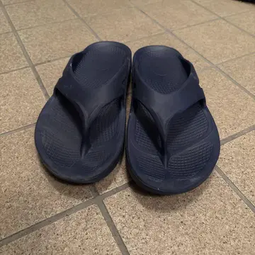 우포스 리커버리 샌들 네이비