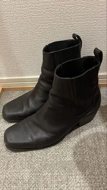 ZARA 힐 부츠 블랙 가죽 사이드 고어 부츠
