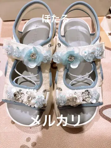 리리 브라운 비쥬 장식 스니커즈 솔 샌들 S 사이즈 22 화이트
