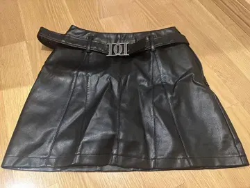 다리치 가죽 큐롯 블랙 벨트 포함