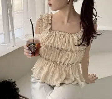 택 포함 새상품 NICE CLAUP 셔링 리본 탱크 금년 완판템