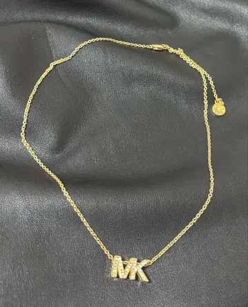 MK 로고 크리스탈 목걸이