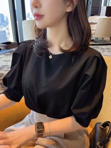 QUNG 플리마켓 퍼프 슬리브 탑