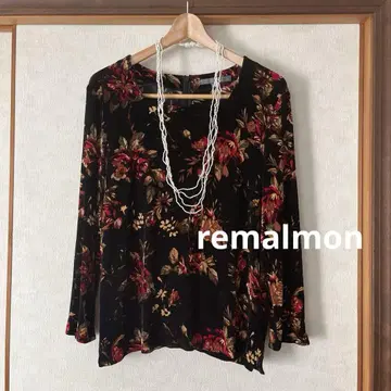 remalmon 레나운 룩 새상품급 상의