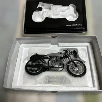 EBBRO Honda CR93 Racing 1/10 스케일
