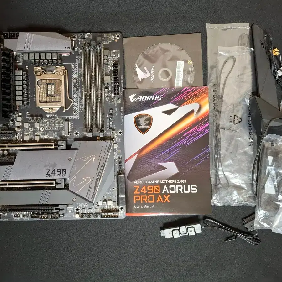 Gigabyte Z490 Aorus Ultra GIGABYTE Z490 AORUS ULTRA Z490 ATX