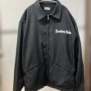 [새상품급] Denifits 블랙 체인 스티치 자수 집업 셔츠