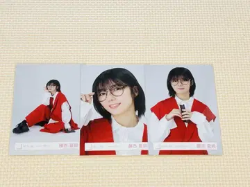 사쿠라자카46 후지요시 카린 독서 코디
