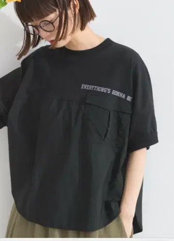 iriey 나일론 절개 포켓 풀오버 블랙
