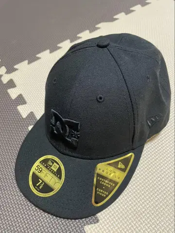 DC 블랙 캡 7 1/8