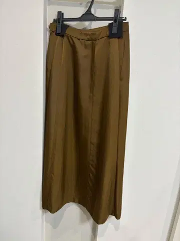 스티븐 알란 롱 스커트