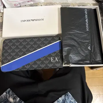 엠포리오 아르마니 장지갑 미사용 새상품
