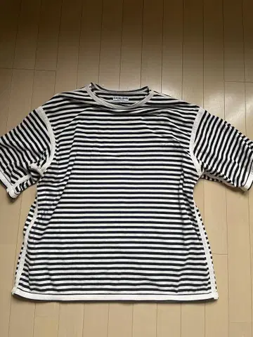 CAHLUMN 카우람 보더 Tee 네이비