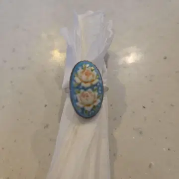 토시카네 앤티크 꽃무늬 반지