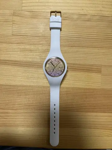 ( 가격 상담 가능 ) Ice Watch 화이트 라메 믹스 다이얼 쿼츠