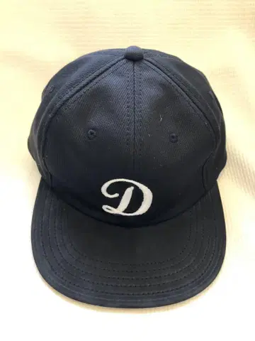 H.W. DOG&CO. 투톤 캡 블랙