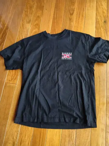 XLARGE 블랙 티셔츠 EST1991