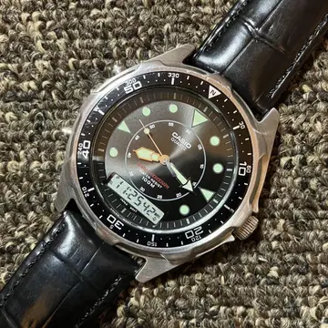 CASIO 카시오 아날로그-디지털 블랙 다이얼 쿼츠 중고품