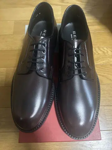 브라운 가죽 레이스업 신발