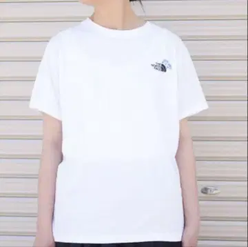 새상품급 The North Face 숏 슬리브 플라워 로고 티 M