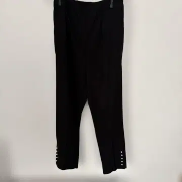 새상품 미사용 HAPPYFACE 에마 블랙스 슬림핏 팬츠 버튼