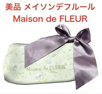 미품 Maison de FLEUR 메이슨데플루르 리본 파우치 케이스
