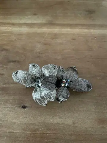 코렛트마루프 와이어 꽃 디자인의 헤어 머리핀 9cm