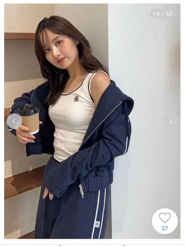 SNIDEL 파이핑 디테일 슬리브리스 탱크