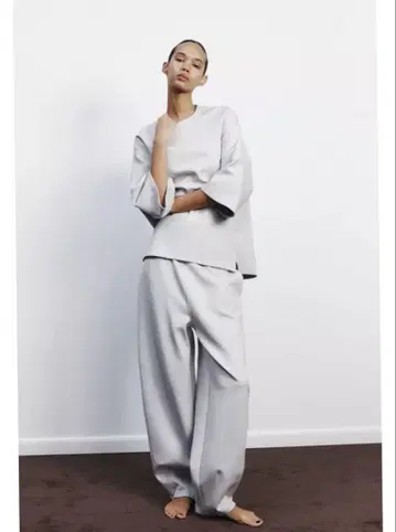 ZARA 코쿤 인터록 팬츠