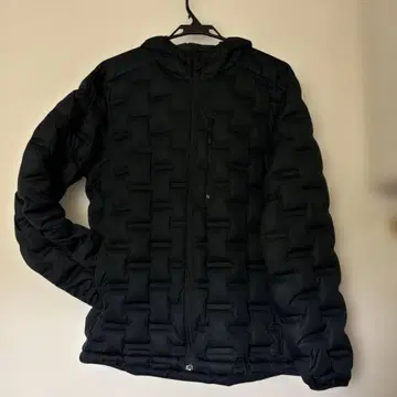 MOUNTAIN HARDWEAR 다운 자켓