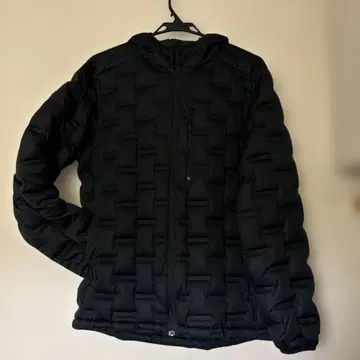 MOUNTAIN HARDWEAR 다운 자켓