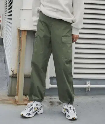 카고 팬츠 카키 앙티로사 홀리데이