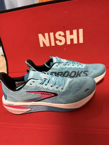 Brooks Hyperion 러닝화 베이퍼플라이 육상
