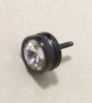 블랙스톤 귀걸이 한쪽 귀걸이