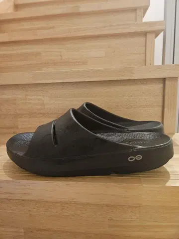 OOFOS 리커버리 샌들 거의 사용하지 않음 28cm