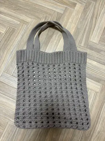 BATONER 바토너 LOW GAUGE KNIT BAG 니트 백