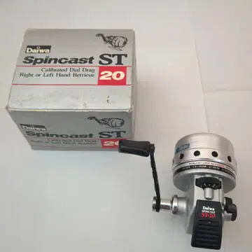 Daiwa Spincast ST-20 낚시릴