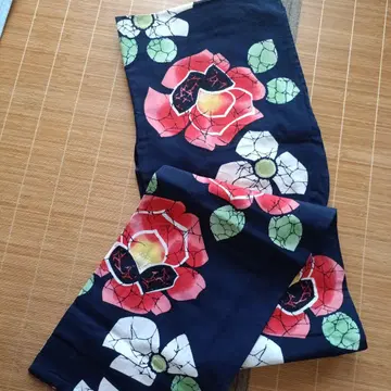 쇼와 레트로 유카타 츠바키 짙은 파란색 네이비 빨간색 흰색 심플 리메이크